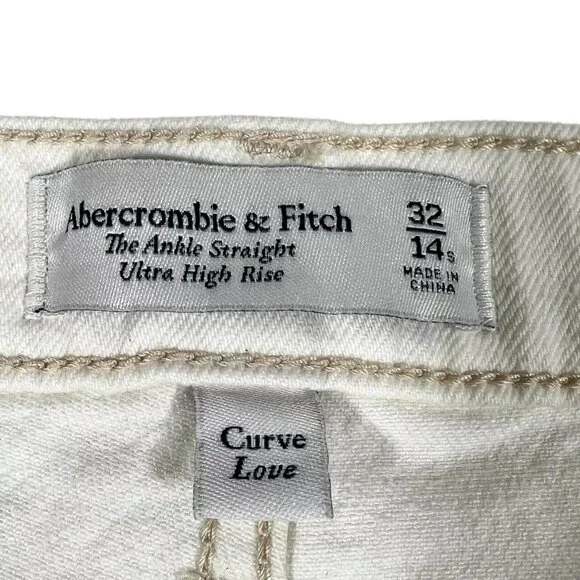Abercrombie & Fitch Women's Ultra High Rise Ankle Straight Jeans Sz 32/14 Short - Picture 3 of 16